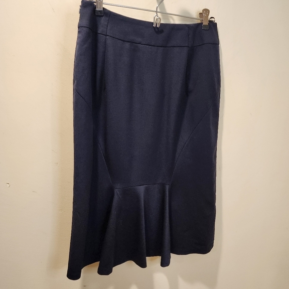 LAFAYETTE 148 Black Wool  Knee Length Skirt  size 10 - Picture 7 of 14